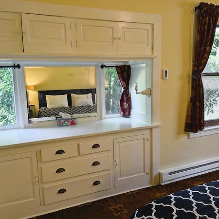 Bluebird Guesthouse Portland Bagian luar foto
