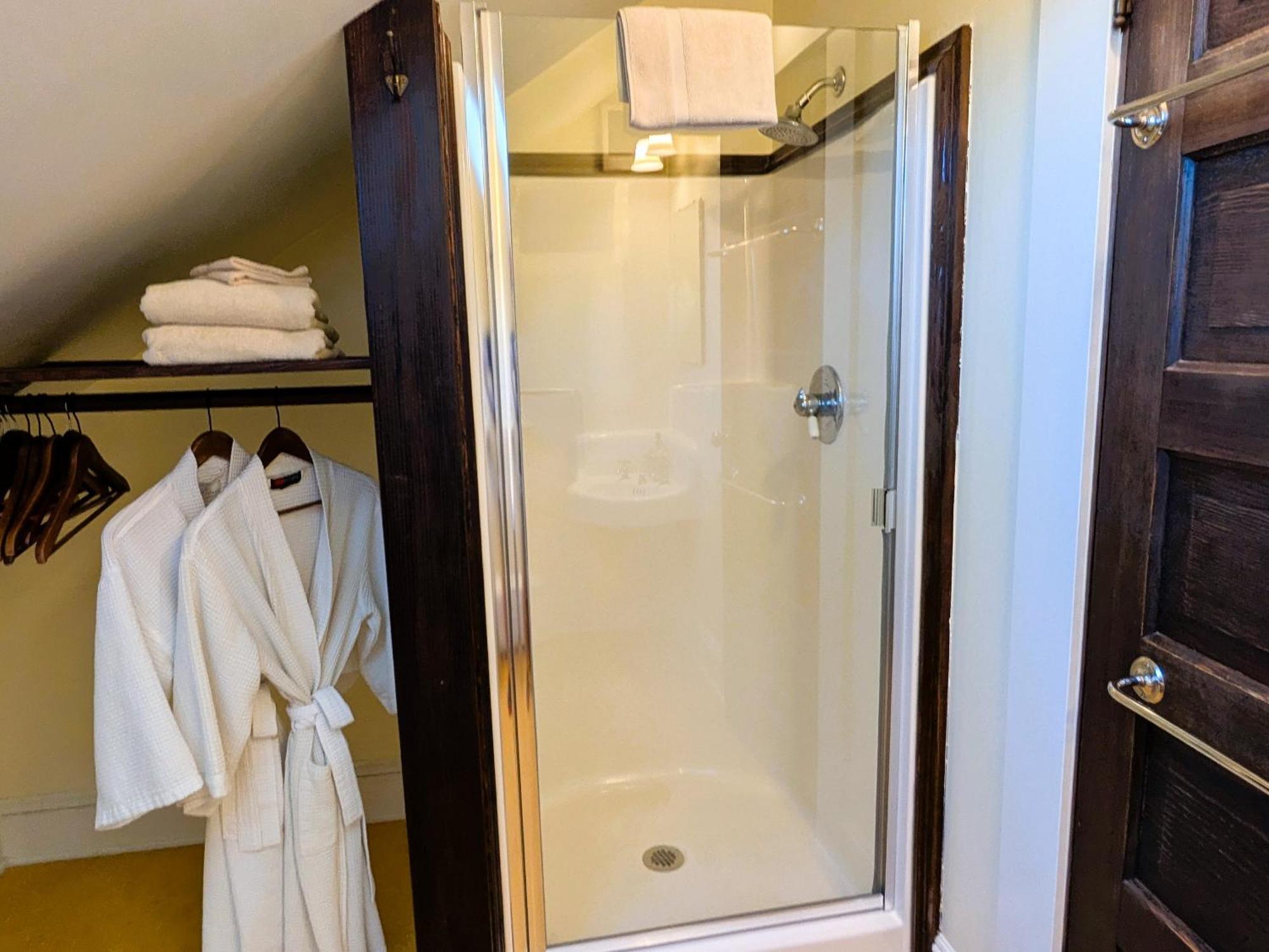 Bluebird Guesthouse Portland Bagian luar foto