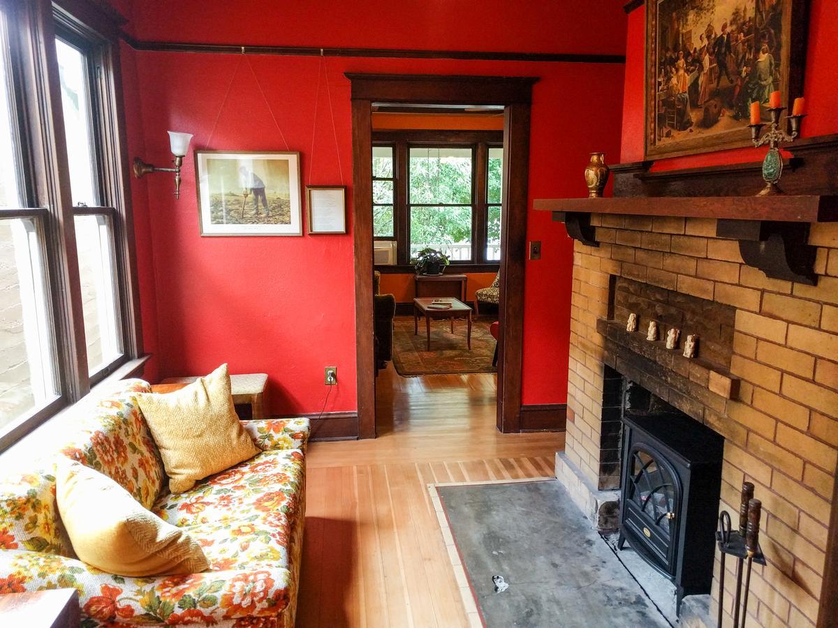 Bluebird Guesthouse Portland Bagian luar foto